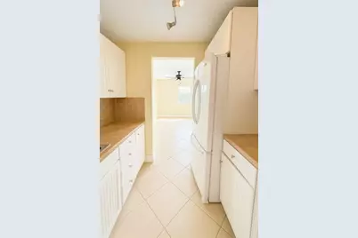 1407 NE 56th St, Unit #217, Fort Lauderdale, FL 33334 - Photo 5