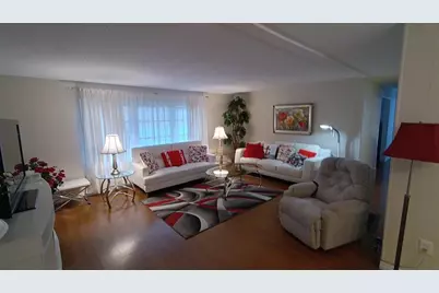 8128  South St, Boca Raton, FL 33433 - Photo 7