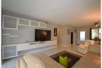 2161 NE 42nd Ct, Unit #114, Lighthouse Point, FL 33064 - Photo 11