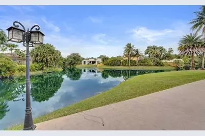 1041 SW 92nd Ave, Plantation, FL 33324 - Photo 11