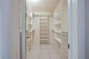 5614 Hammock Ln, Lauderhill, FL 33319 - Photo 21