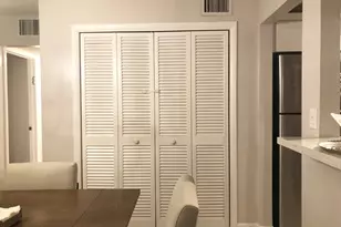 4060 N Hills Dr, Hollywood, FL 33021 - Photo 17