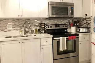 4060 N Hills Dr, Hollywood, FL 33021 - Photo 11