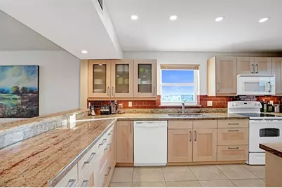 4636  El Mar Dr, Unit #601, Lauderdale by the Sea, FL 33308 - Photo 13