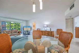 9400 Sunrise Lakes Blvd, Sunrise, FL 33322 - Photo 7