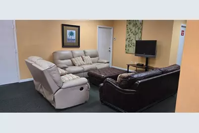 301 W Palm Way, Unit #107, Pembroke Pines, FL 33025 - Photo 31