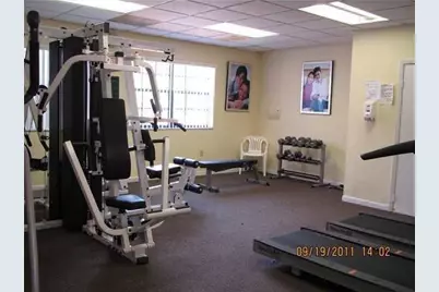 301 W Palm Way, Unit #107, Pembroke Pines, FL 33025 - Photo 29