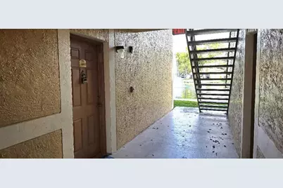 301 W Palm Way, Unit #107, Pembroke Pines, FL 33025 - Photo 35