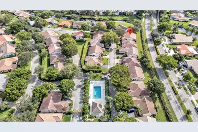 10940  Cypress Run Cir, Coral Springs, FL 33071 - Photo 21