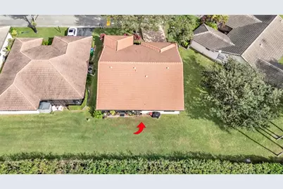 10940  Cypress Run Cir, Coral Springs, FL 33071 - Photo 23