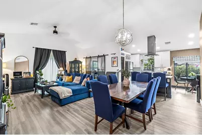 10940  Cypress Run Cir, Coral Springs, FL 33071 - Photo 7