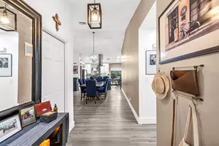 10940 Cypress Run Cir, Coral Springs, FL 33071 - Photo 3