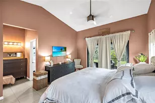 10940 Cypress Run Cir, Coral Springs, FL 33071 - Photo 9