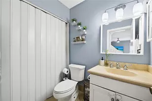 3387 Cocoplum Cir, Coconut Creek, FL 33063 - Photo 23