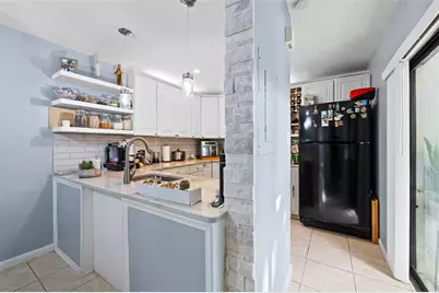 3387  Cocoplum Cir, Unit #3387, Coconut Creek, FL 33063 - Photo 9