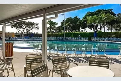 740  Burgundy P, Unit #740, Delray Beach, FL 33484 - Photo 3