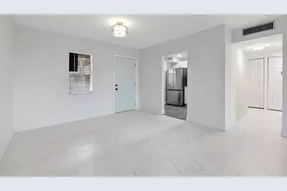 2840  Somerset Dr, Unit #205M, Lauderdale Lakes, FL 33311 - Photo 9