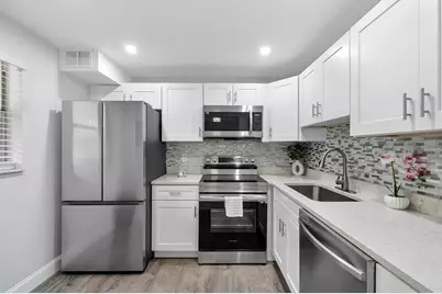 2840  Somerset Dr, Unit #205M, Lauderdale Lakes, FL 33311 - Photo 11