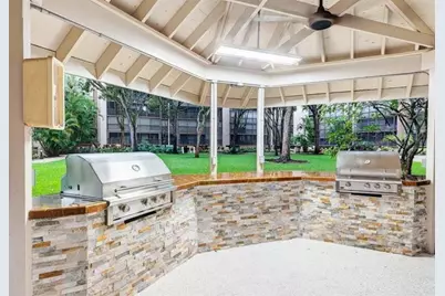 2802 N 46th Ave, Unit #321B, Hollywood, FL 33021 - Photo 37