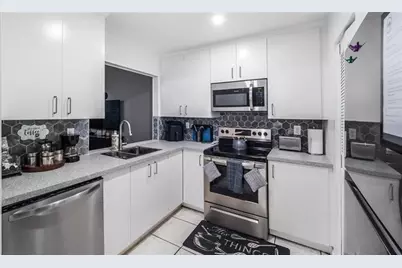 7464 NW 16th, Plantation, FL 33313 - Photo 11