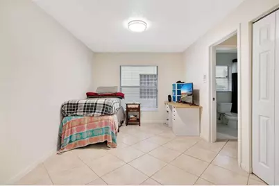 1002  Aspri Way, Riviera Beach, FL 33418 - Photo 17