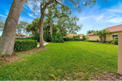 1002  Aspri Way, Riviera Beach, FL 33418 - Photo 39