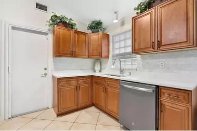 1002  Aspri Way, Riviera Beach, FL 33418 - Photo 3