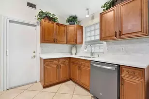 1002 Aspri Way, Riviera Beach, FL 33418 - Photo 3