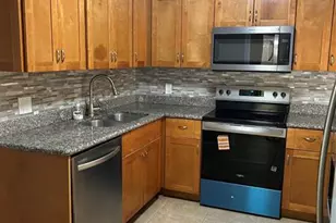 4622 Holly Lake Dr, Lake Worth, FL 33463 - Photo 7