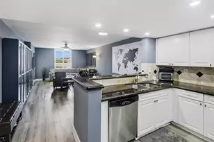 520 SE 5th Ave Unit, Fort Lauderdale, FL 33301 - Photo 11