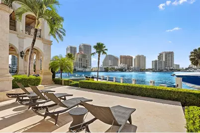 2716  Aqua Vista Blvd, Fort Lauderdale, FL 33301 - Photo 69