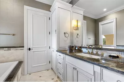 2716  Aqua Vista Blvd, Fort Lauderdale, FL 33301 - Photo 47