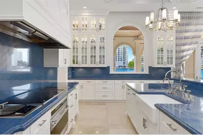 2716  Aqua Vista Blvd, Fort Lauderdale, FL 33301 - Photo 37