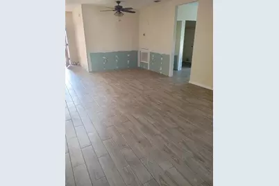 313 NE Glentry Ave, Port Saint Lucie, FL 34983 - Photo 9