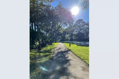 4170  Manor Forest Blvd, Boynton Beach, FL 33436 - Photo 9