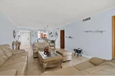 2671 S Course Dr, Unit #206, Pompano Beach, FL 33069 - Photo 9