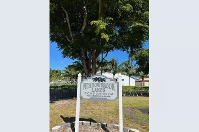 314 SE 10th St, Unit #305, Dania Beach, FL 33004 - Photo 1