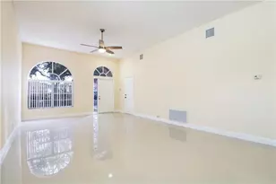 10825 Morningstar Dr, Cooper City, FL 33026 - Photo 7