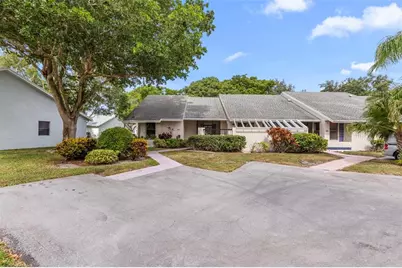 10971  Lake Front Pl, Unit #10971, Boca Raton, FL 33498 - Photo 1