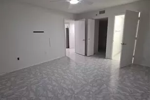 9470 Tangerine Pl, Davie, FL 33324 - Photo 21