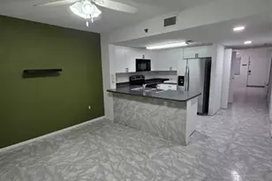 9470 Tangerine Pl, Davie, FL 33324 - Photo 15