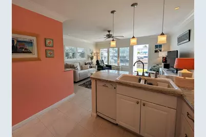 2808 NE 33rd Ct, Unit #101, Fort Lauderdale, FL 33306 - Photo 9