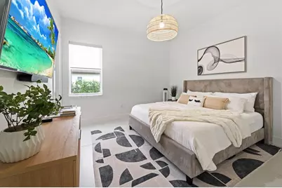 2001  Meadows Dr, Davie, FL 33324 - Photo 19