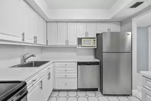 6100 S Falls Cir Dr, Lauderhill, FL 33319 - Photo 5