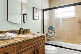 1310 SW 57th Ave, Plantation, FL 33317 - Photo 39