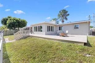 1310 SW 57th Ave, Plantation, FL 33317 - Photo 43