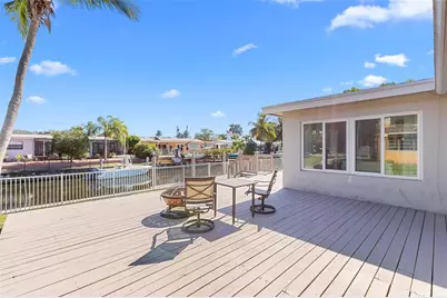 1310 SW 57th Ave, Plantation, FL 33317 - Photo 45