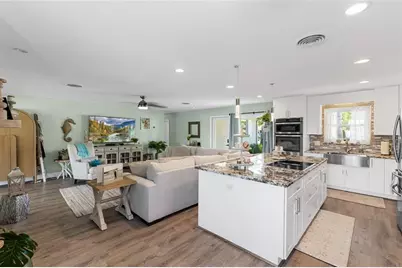 1310 SW 57th Ave, Plantation, FL 33317 - Photo 11