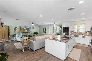 1310 SW 57th Ave, Plantation, FL 33317 - Photo 11