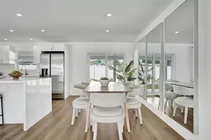 699 NE 70th St, Boca Raton, FL 33487 - Photo 23